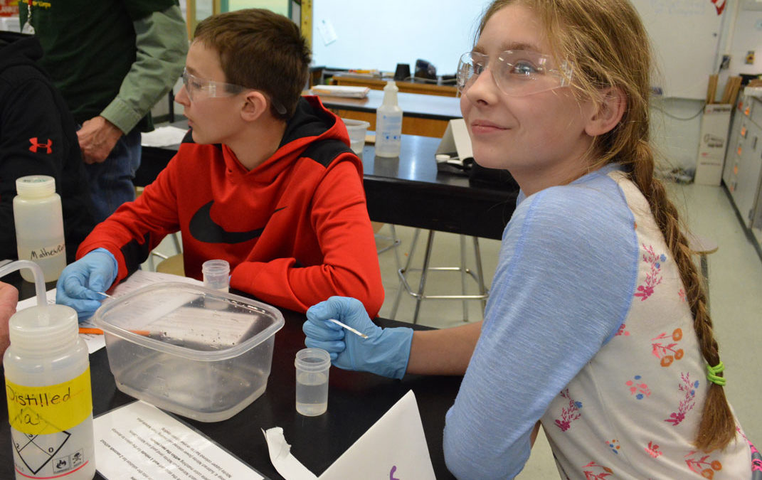 Wakefield 7th Graders Test Their Well Water